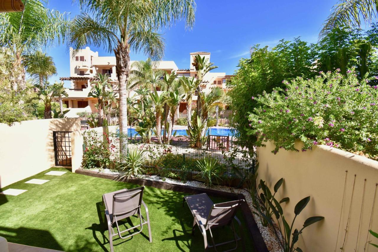 Апартаменти Bahia Marinas - Tu Hogar Con Jardin Privado! Бера Екстер'єр фото