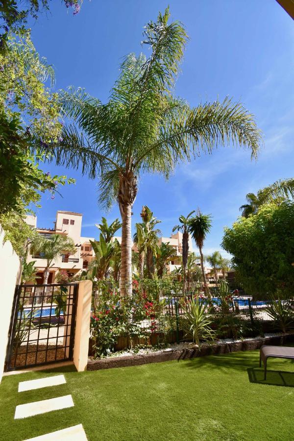 Апартаменти Bahia Marinas - Tu Hogar Con Jardin Privado! Бера Екстер'єр фото