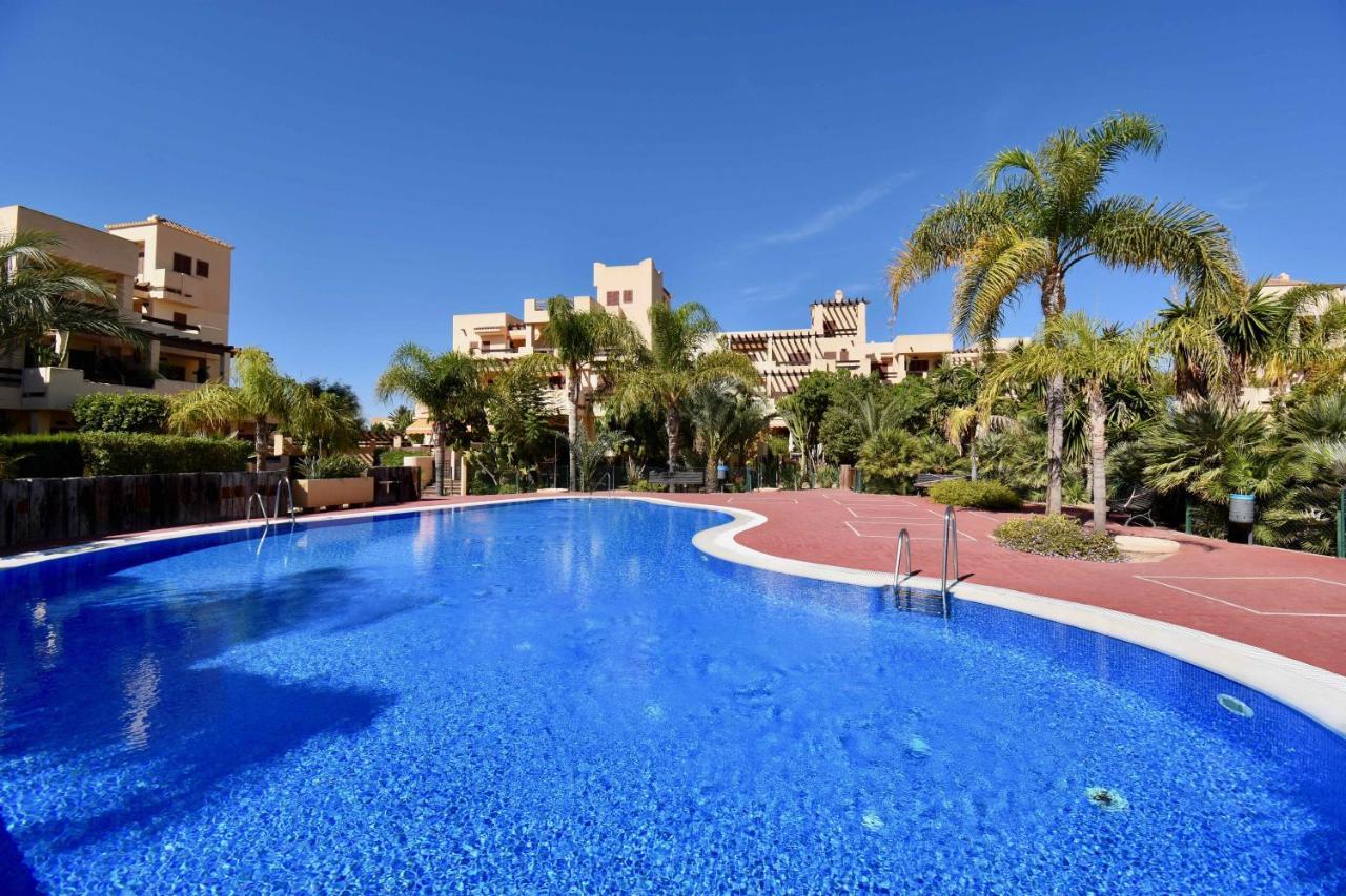 Апартаменти Bahia Marinas - Tu Hogar Con Jardin Privado! Бера Екстер'єр фото