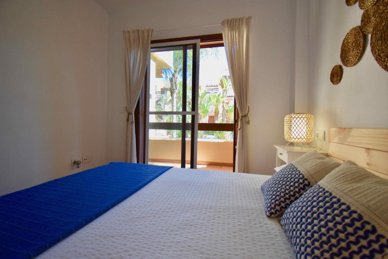Апартаменти Bahia Marinas - Tu Hogar Con Jardin Privado! Бера Екстер'єр фото